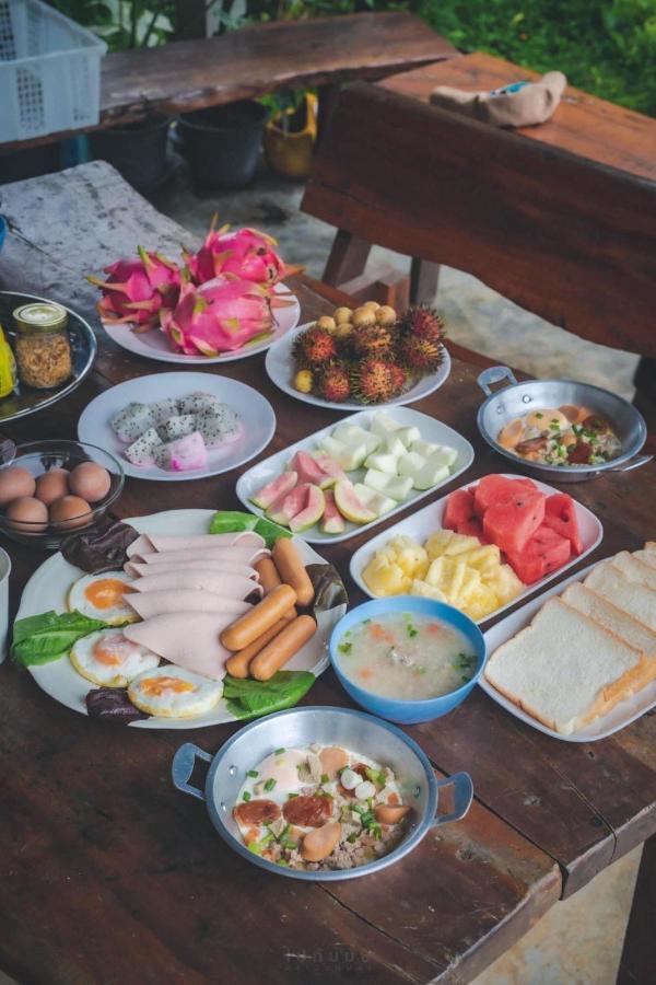 Hotel นรดีฮิวล์ รีสอร์ต เขาแผงม้า วังน้ำเขียว à Ban Sap Bon  Extérieur photo