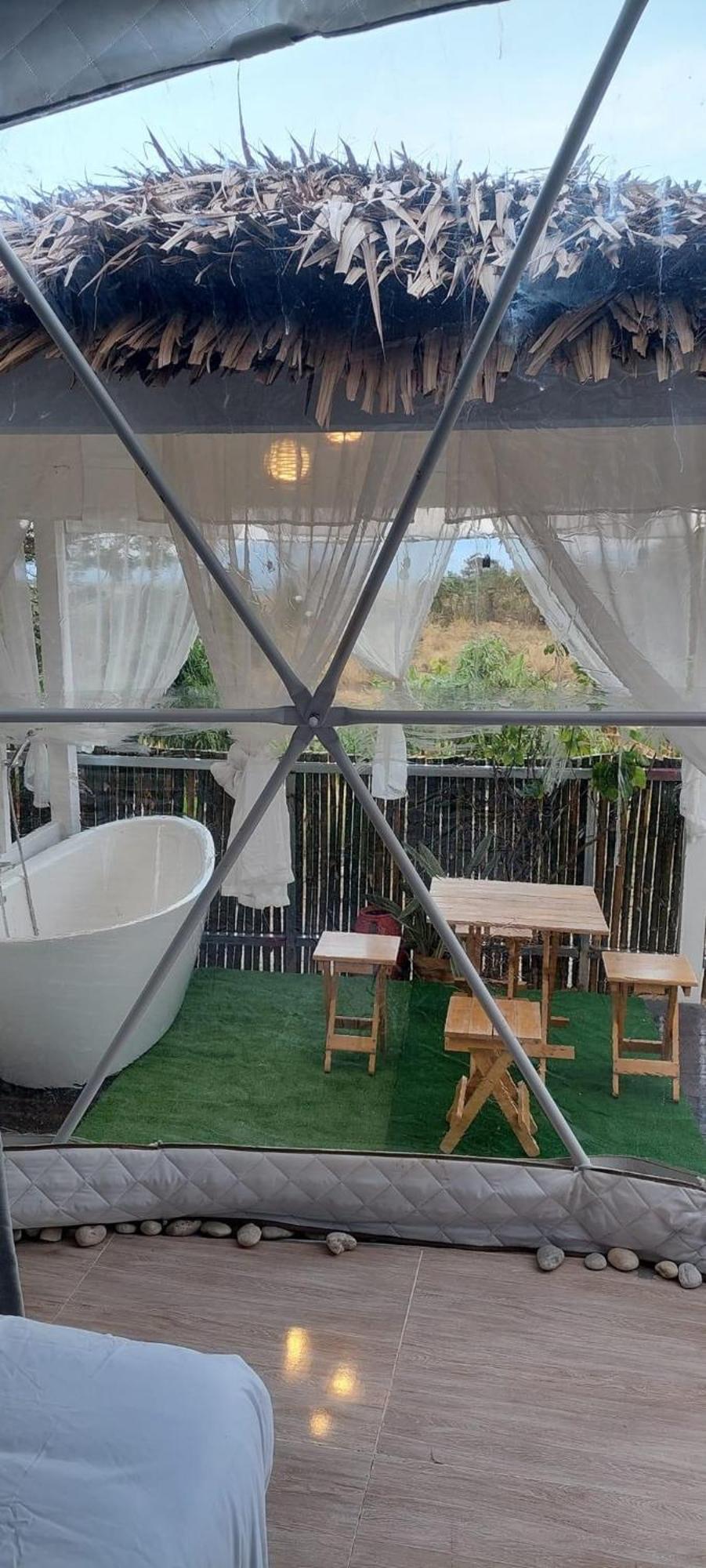 Hotel นรดีฮิวล์ รีสอร์ต เขาแผงม้า วังน้ำเขียว à Ban Sap Bon  Extérieur photo